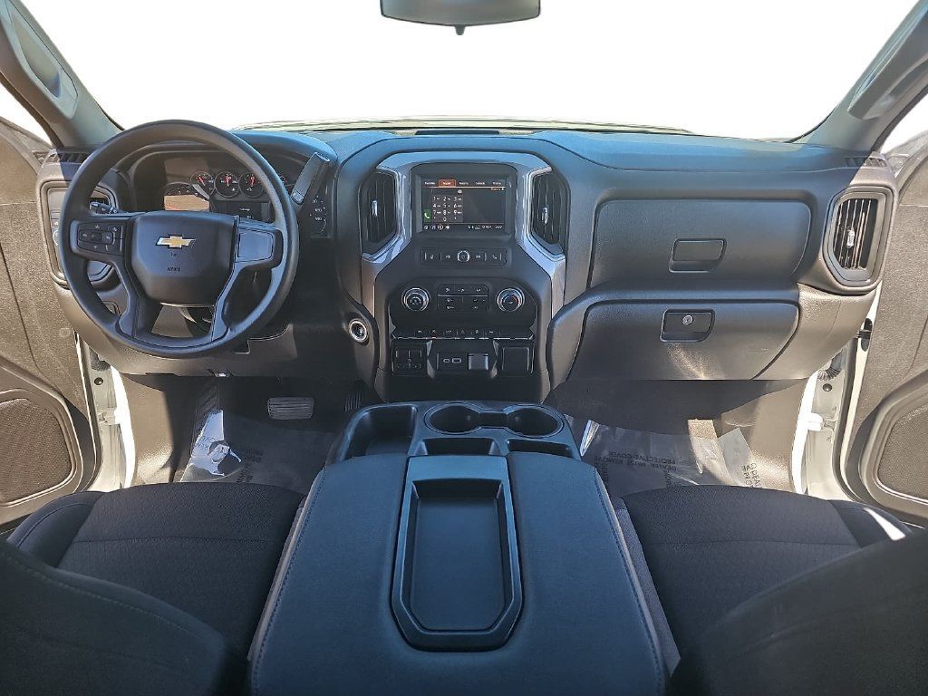 Used 2024 Chevrolet Silverado 1500 Custom RWD image 9