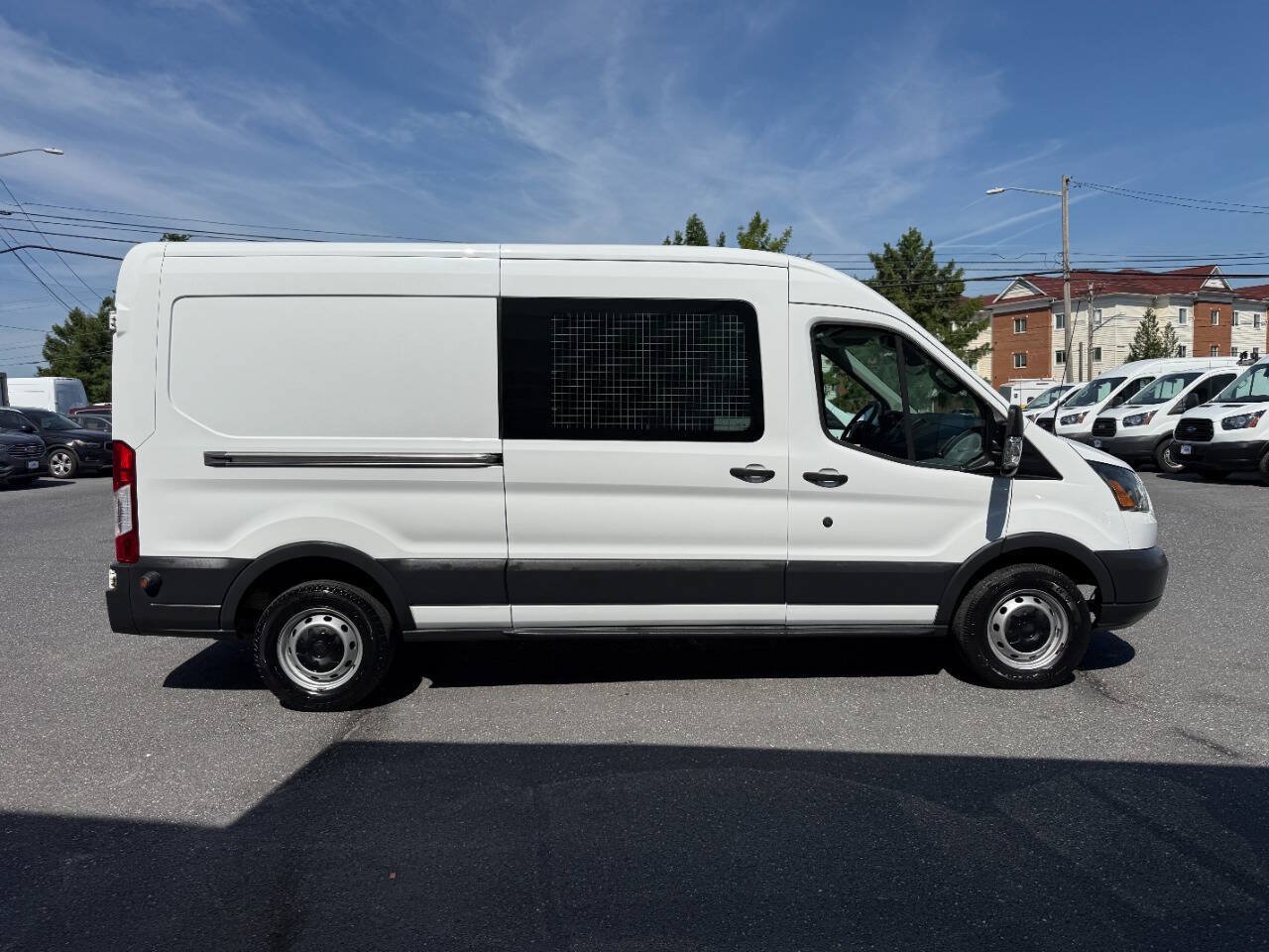 Used 2016 Ford Transit 250 148 Medium Roof RWD image 37