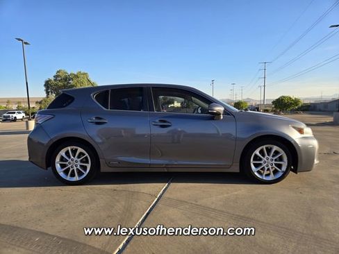 Used 2013 Lexus CT 200h image 7