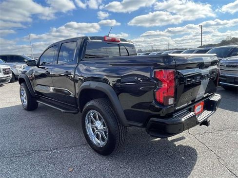 Used 2023 Chevrolet Colorado Trail Boss w/ Technology Package image 6