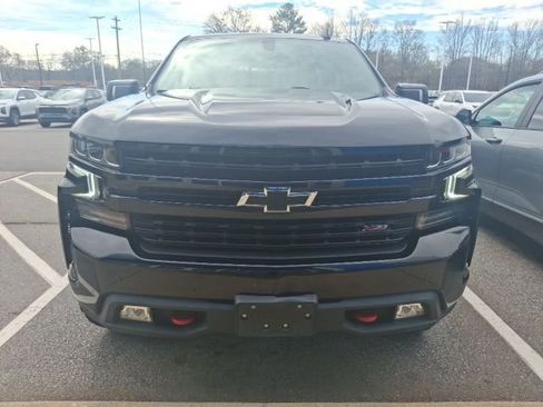 Used 2021 Chevrolet Silverado 1500 LT Trail Boss w/ Convenience Package II image 2