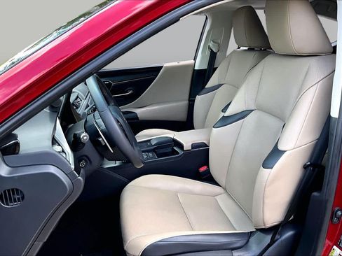 Used 2020 Lexus ES 350 w/ Premium Package FWD image 8