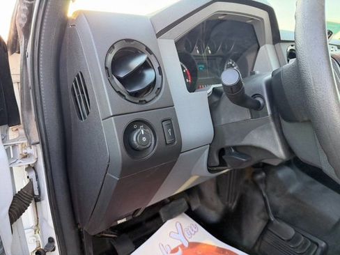 Used 2011 Ford F450 XL w/ PWR Equipment Group image 19