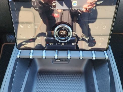 New 2026 GMC Terrain AT4 w/ Convenience Package III image 30