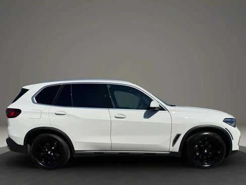 Used 2023 BMW X5 xDrive40i w/ Luxury Seating Package AWD/4WD image 4