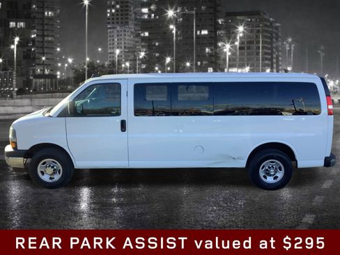 Used 2021 Chevrolet Express 3500 LT w/ LT Preferred Equipment Group RWD image 5
