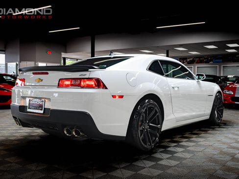 Used 2014 Chevrolet Camaro SS w/ SS Performance Package RWD image 21
