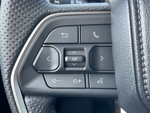 Used 2025 Toyota Tundra Limited image 7