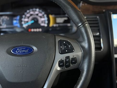 Used 2018 Ford Flex Limited AWD/4WD image 25