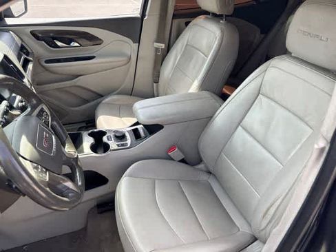 Used 2018 GMC Terrain Denali w/ Advanced Safety Package FWD image 11