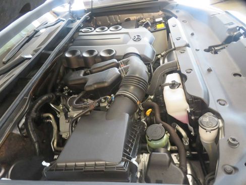 Used 2022 Toyota 4Runner SR5 AWD/4WD image 56