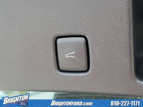Certified 2025 Ford Escape ST-Line w/ Tech Pack #1 AWD/4WD image 8