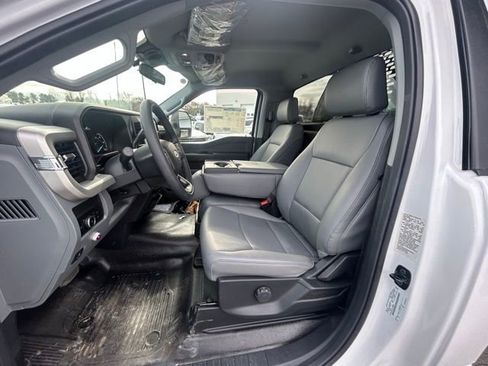 New 2026 Ford F550 4x4 Regular Cab Super Duty image 14