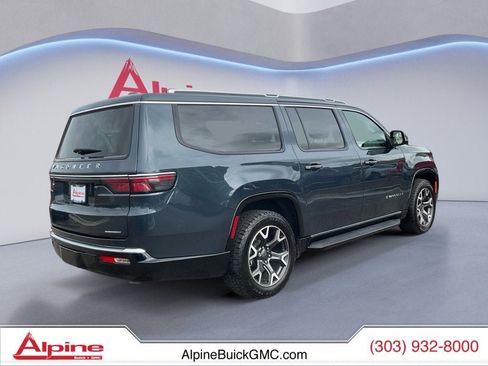 Used 2024 Jeep Wagoneer L Series III w/ Flexible Seating Group image 5