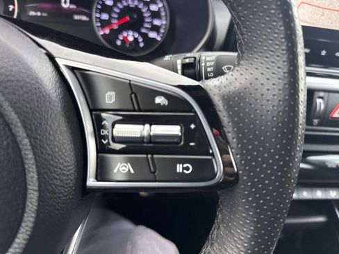 Used 2023 Kia Forte GT-Line image 30