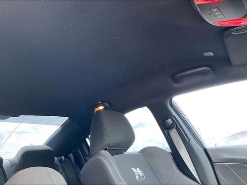 Used 2020 Dodge Charger Scat Pack image 27