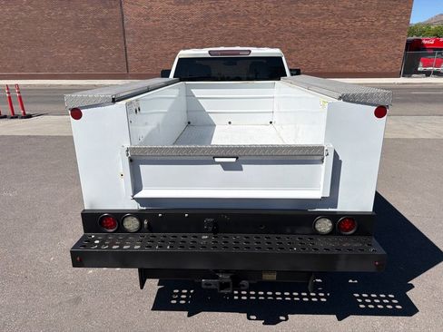 Used 2020 Chevrolet Silverado 2500 W/T w/ WT Convenience Package AWD/4WD image 4
