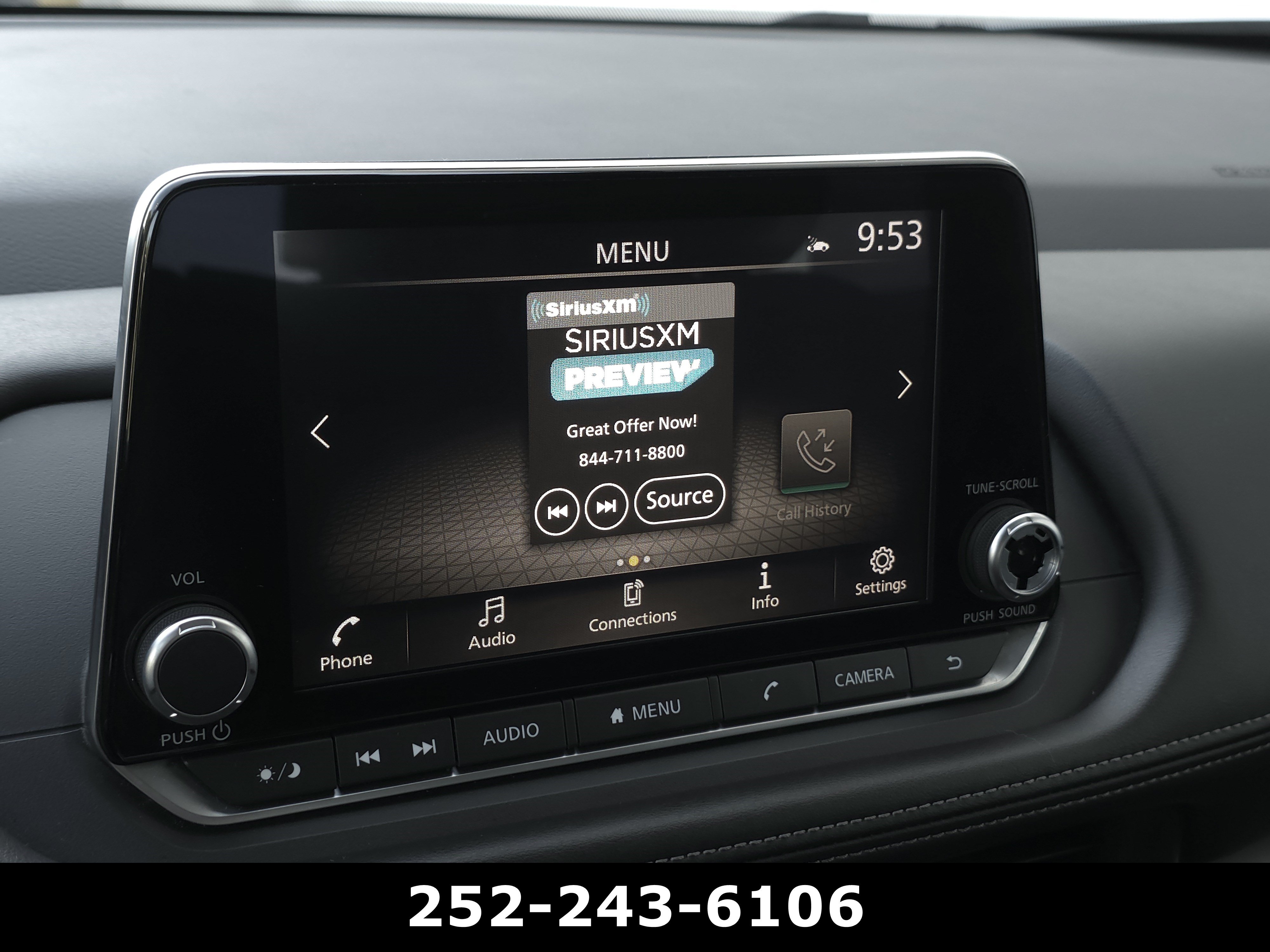 Used 2024 Nissan Rogue SV AWD/4WD image 19