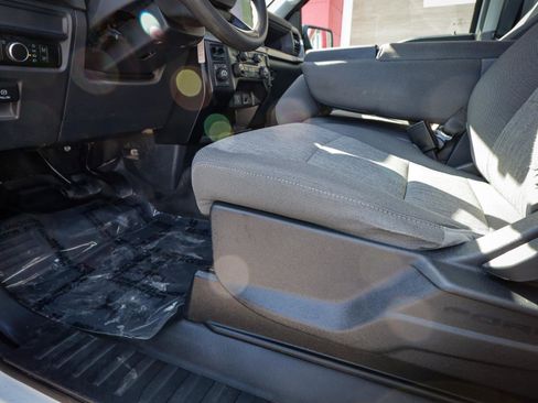 Used 2024 Ford F150 XL image 14