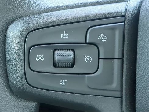 Used 2024 Chevrolet Silverado 1500 W/T image 28