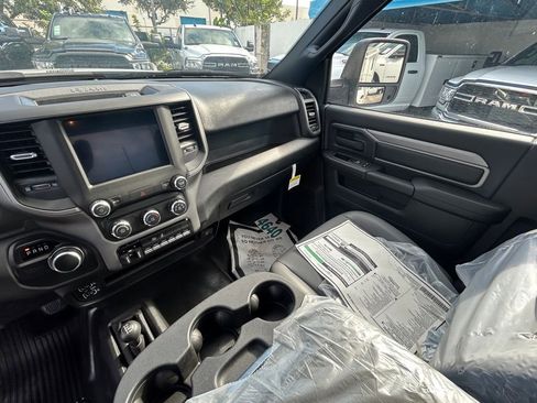 New 2024 RAM 3500 Tradesman w/ Chrome Appearance Group image 10