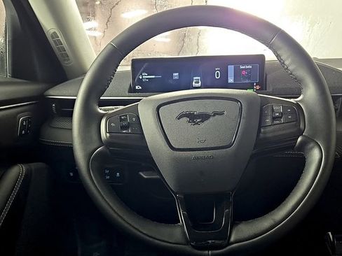 Used 2025 Ford Mustang Mach-E Select w/ Comfort Package Lite image 19