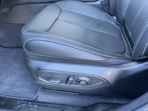 New 2026 Jeep Grand Cherokee Limited Reserve image 12