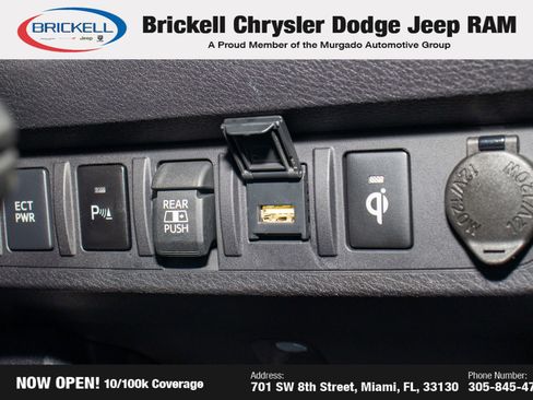 Used 2022 Toyota Tacoma TRD Sport w/ Technology Package image 22