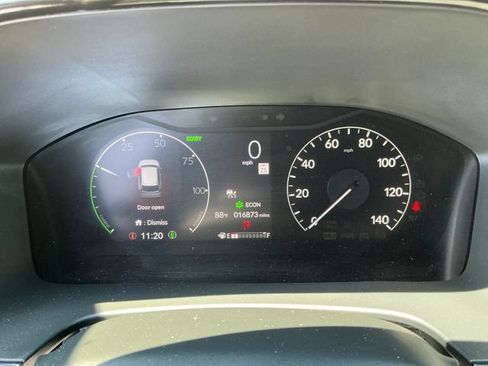 Certified 2025 Honda CR-V Sport Touring image 15