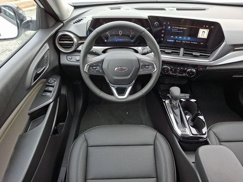 New 2026 Chevrolet Trax ACTIV w/ Driver Confidence Package image 7