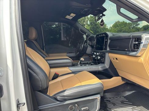 Used 2023 Ford F150 Lariat w/ Equipment Group 502A High AWD/4WD image 16
