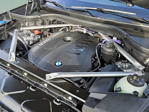 New 2026 BMW X5 sDrive40i w/ Premium Package image 27