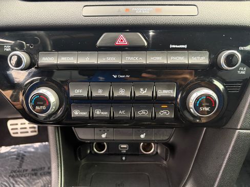 Used 2022 Kia Sportage Nightfall Edition w/ Nighfall AWD Premium Package image 21