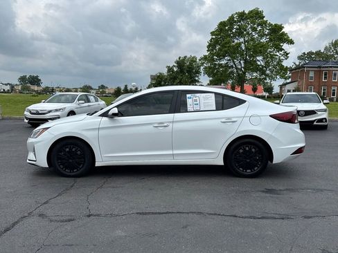 Used 2020 Hyundai Elantra SE w/ Cargo Package (C1) FWD image 4