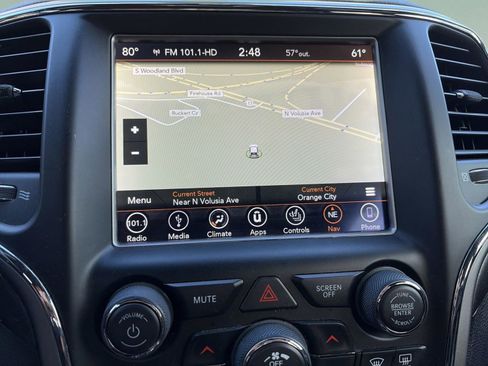 Used 2018 Jeep Grand Cherokee Altitude image 23