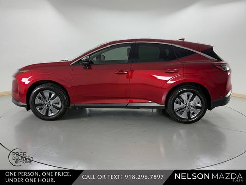 Used 2025 Nissan Murano SL image 8