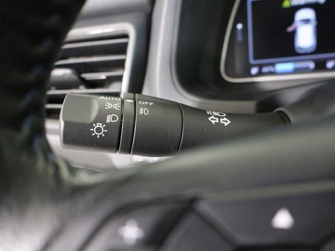 Used 2021 Nissan Leaf SV w/ SV Technology Package image 25