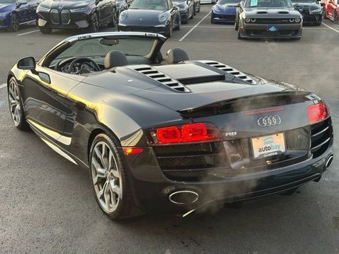 Used 2011 Audi R8 V10 image 11