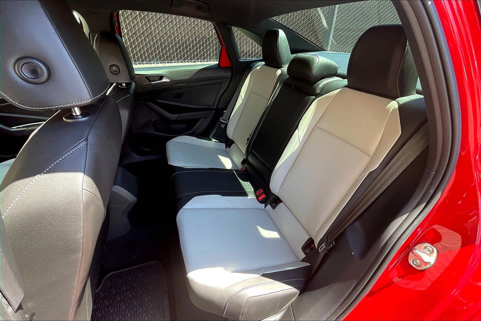 Used 2019 Volkswagen Jetta R-Line FWD image 25