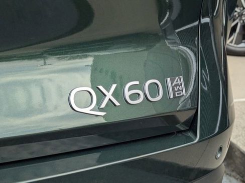 New 2026 INFINITI QX60 Luxe w/ Family Package image 32