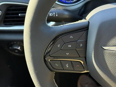 New 2026 Chrysler Pacifica Limited w/ S Appearance Package AWD/4WD image 19