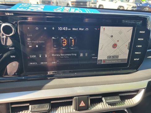 Used 2022 Kia K5 GT-Line FWD image 26