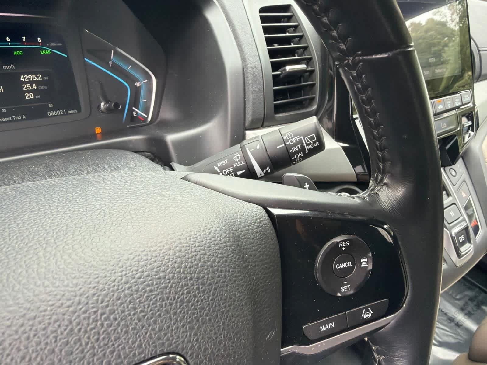 Used 2018 Honda Odyssey EX-L image 19