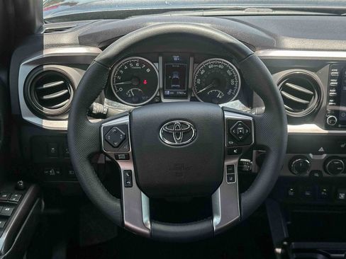 Used 2022 Toyota Tacoma Limited w/ Nightshade Package AWD/4WD image 25