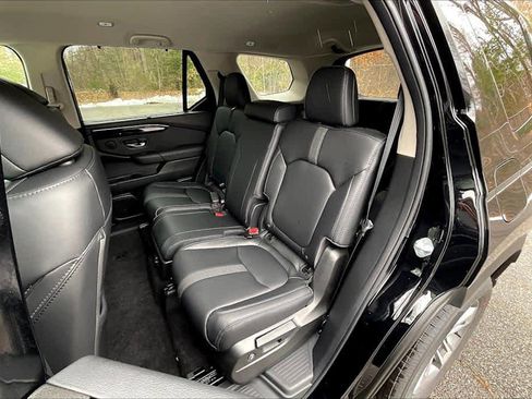 New 2025 Honda Pilot EX-L image 15