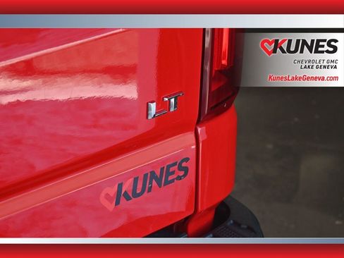 Used 2024 Chevrolet Silverado 1500 LT Trail Boss w/ Convenience Package II AWD/4WD image 11