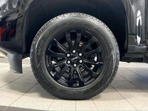 Used 2022 GMC Canyon Elevation w/ Trailering Package AWD/4WD image 7