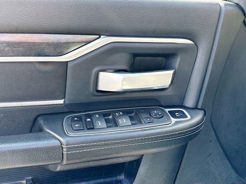 Used 2024 RAM 3500 SLT w/ Quick Order Package 2YG SLT image 16