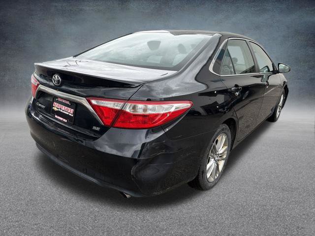 Used 2017 Toyota Camry SE FWD image 6