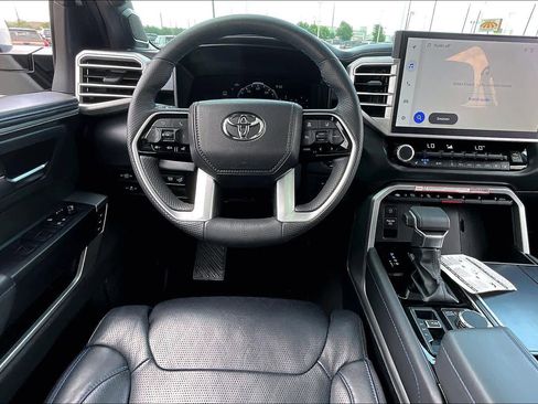 Used 2025 Toyota Tundra Platinum image 6